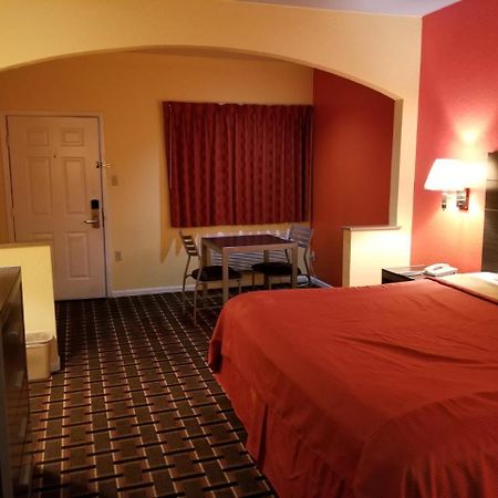 Texan Inn & Suites Louetta Buitenkant foto