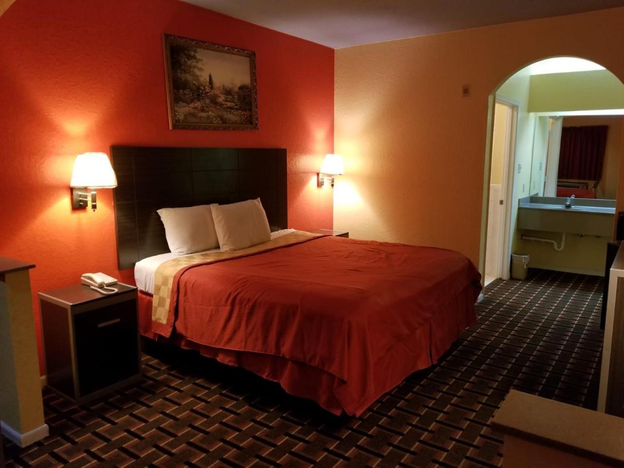Texan Inn & Suites Louetta Buitenkant foto